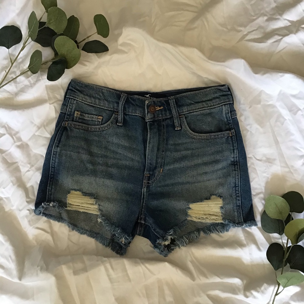 Hollister high rise shorts